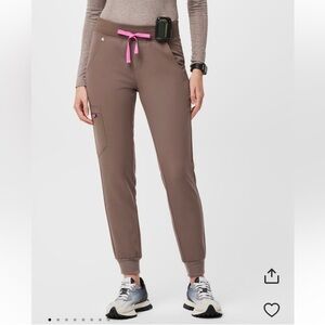 Figs Zamora scrub pant and Catarina scrub top in Smokey Taupe